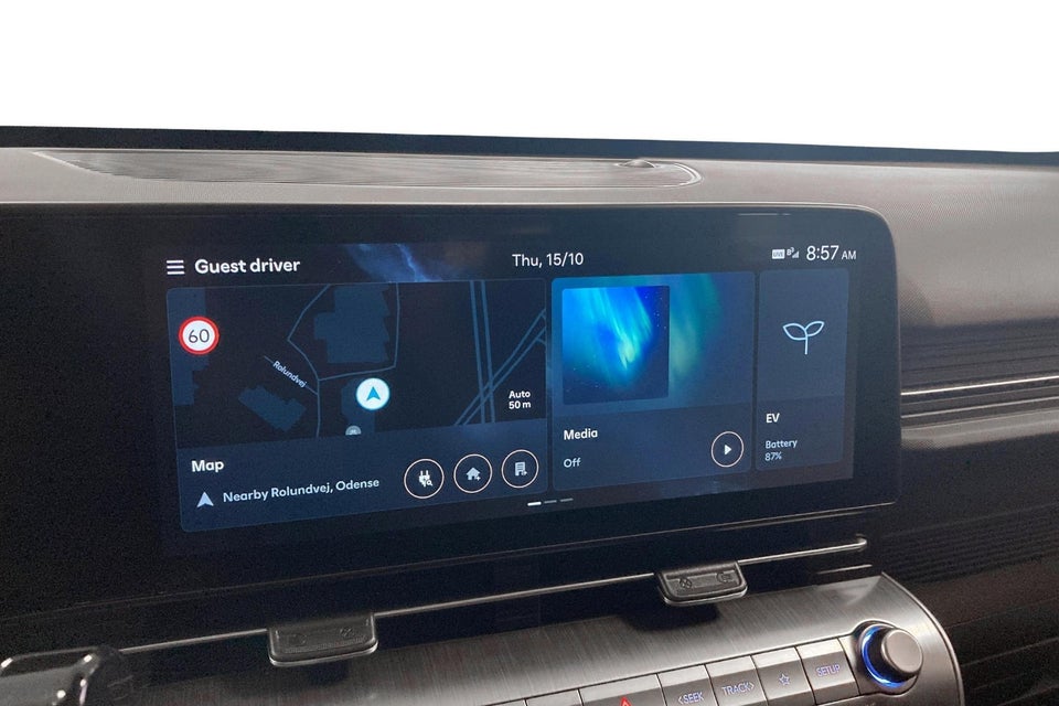 Hyundai Kona 48 EV Essential 5d