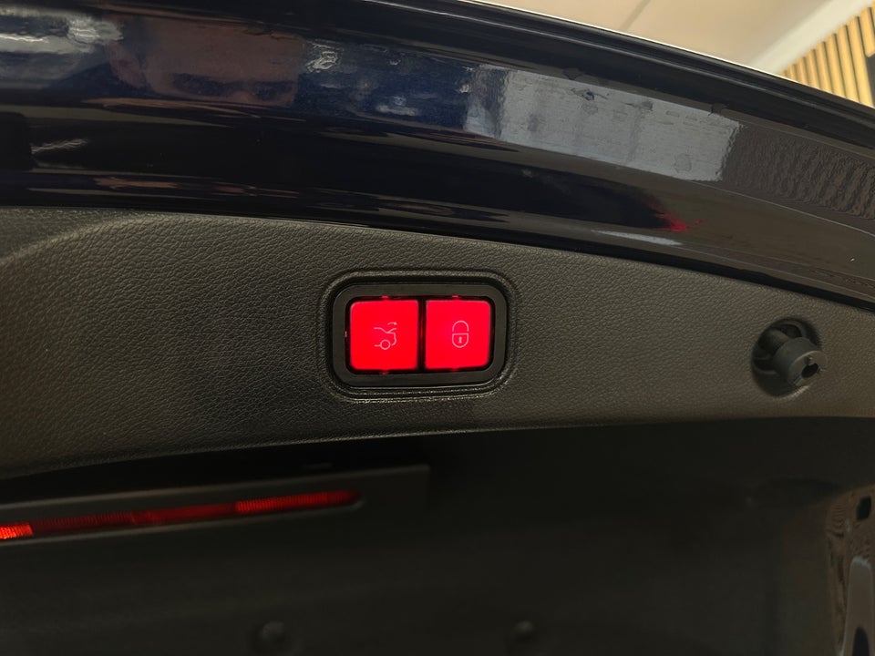 Mercedes E220 d 2,0 AMG Line Coupé aut. 2d