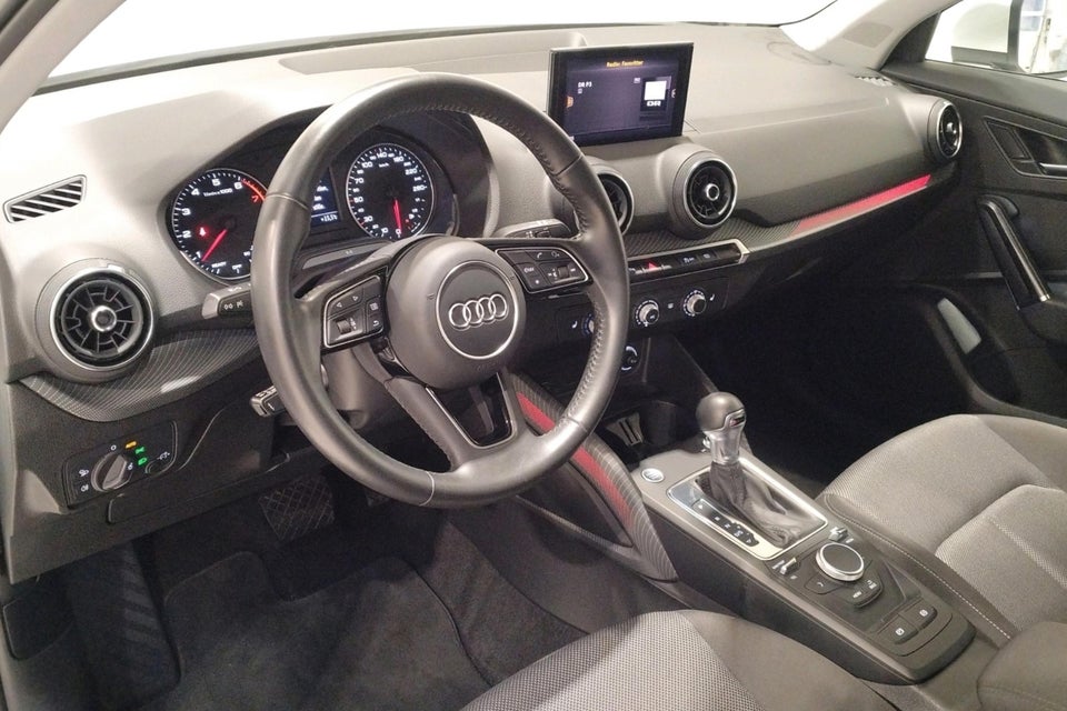 Audi Q2 35 TFSi Sport S-tr. 5d