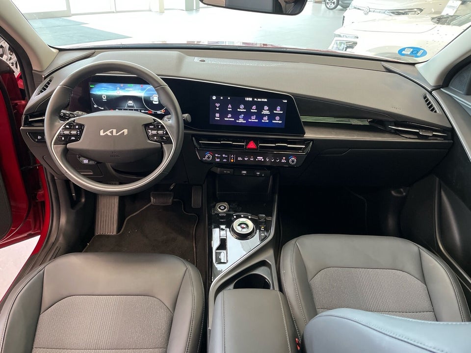 Kia Niro 64 EV Prestige 5d