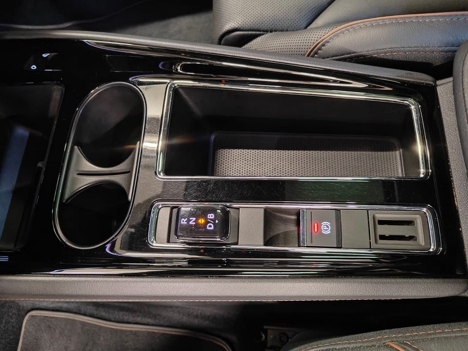 Skoda Enyaq 80 iV Plus Suite 5d