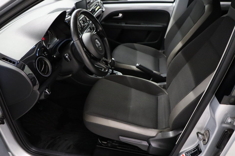 VW Up! 1,0 75 High Up! ASG 3d