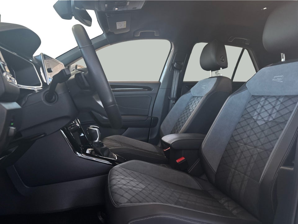 VW T-Roc 1,5 TSi 150 R-line+ DSG 5d