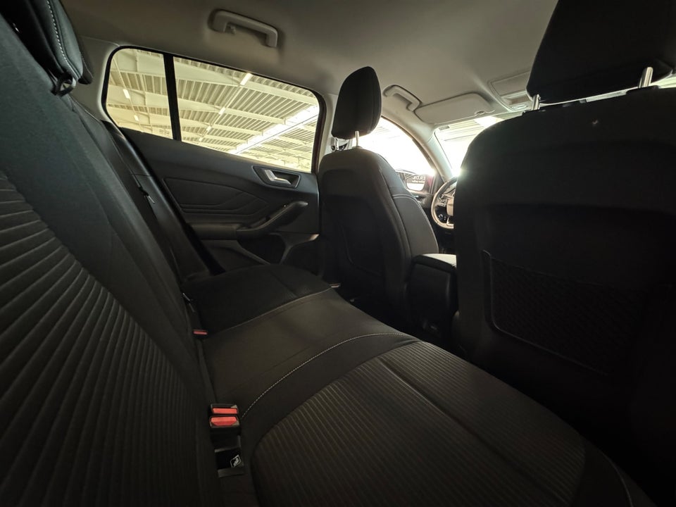 Ford Focus 1,5 EcoBlue Titanium Business stc. aut. 5d