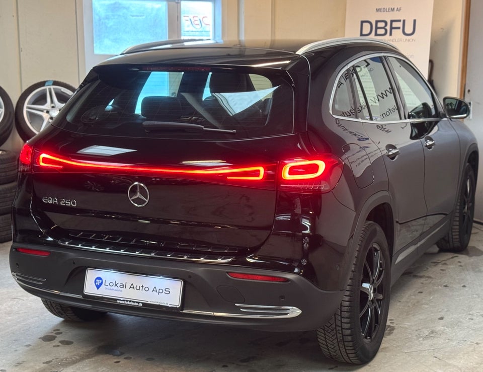 Mercedes EQA250 5d