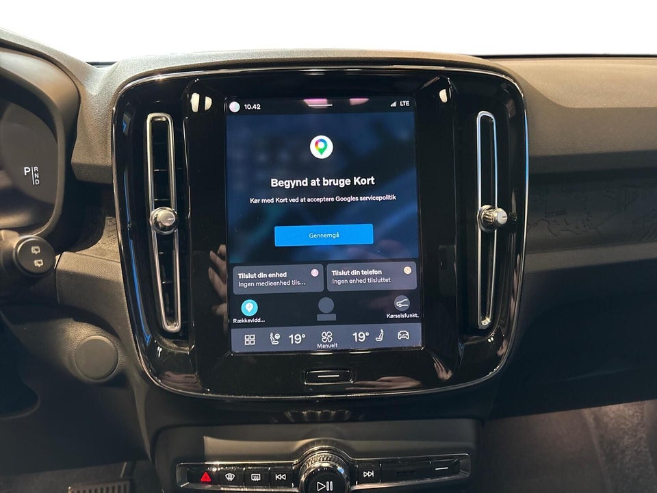 Volvo XC40 ReCharge Extended Range Core 5d