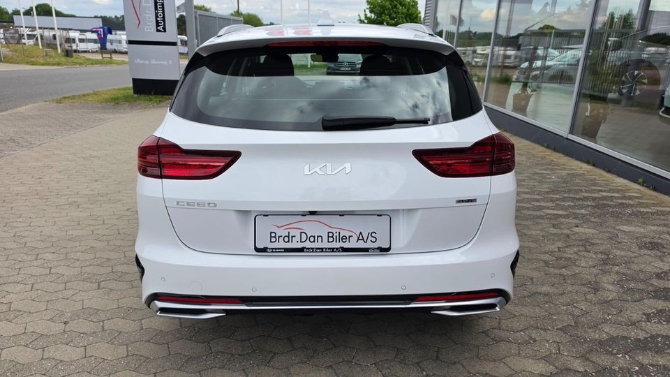 Kia Ceed 1,6 PHEV Prestige SW DCT 5d
