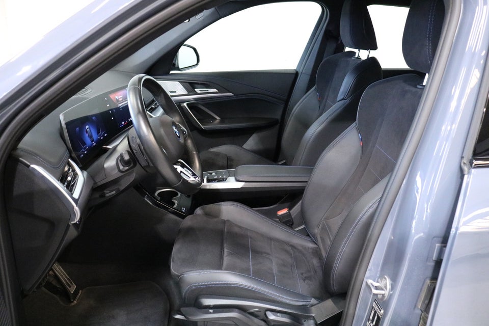 BMW iX1 eDrive20 M-Sport 5d