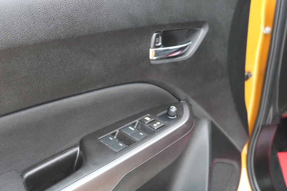 Suzuki Vitara 1,0 Boosterjet Active KUP 5d