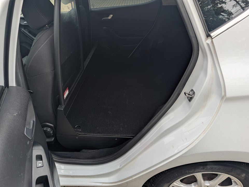 Ford Fiesta 1,5 TDCi 85 Titanium Van 5d