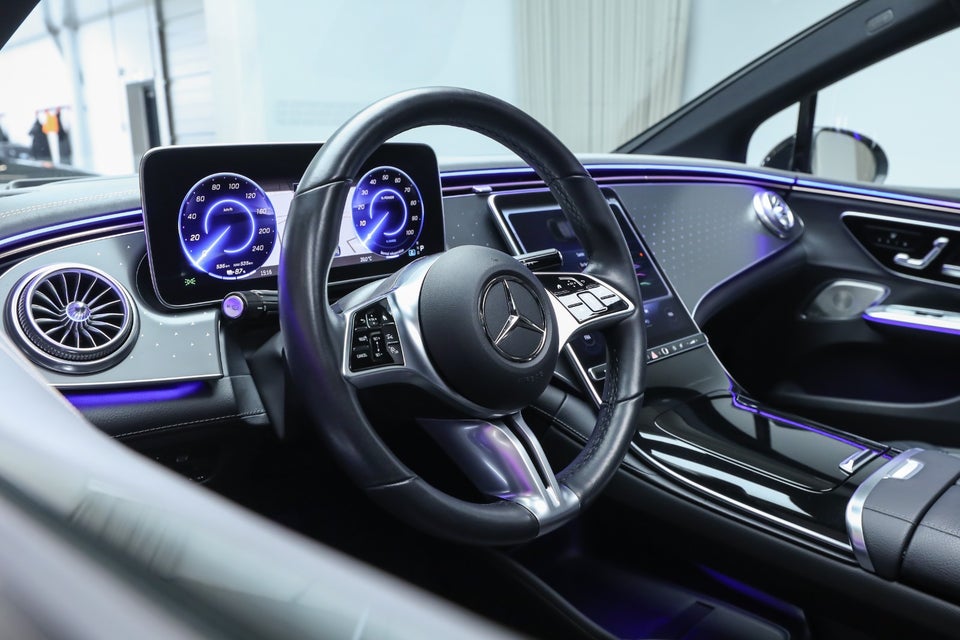 Mercedes EQE350 AMG Line 4d