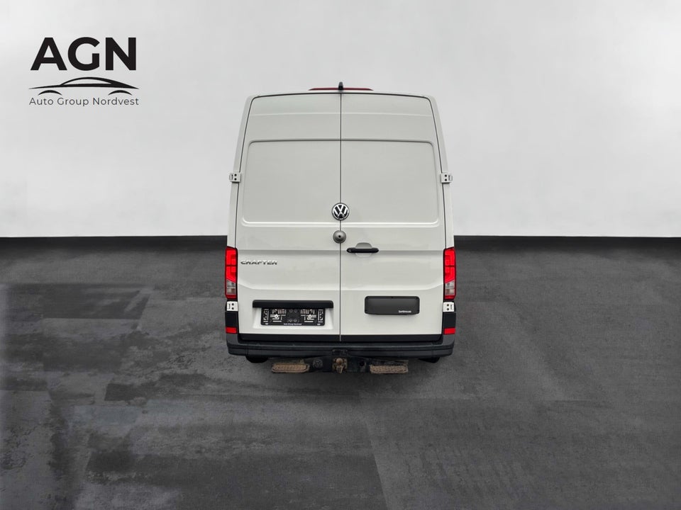 VW Crafter 35 2,0 TDi 140 Kassevogn L3H3