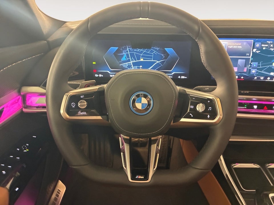 BMW i7 eDrive50 M-Sport 4d