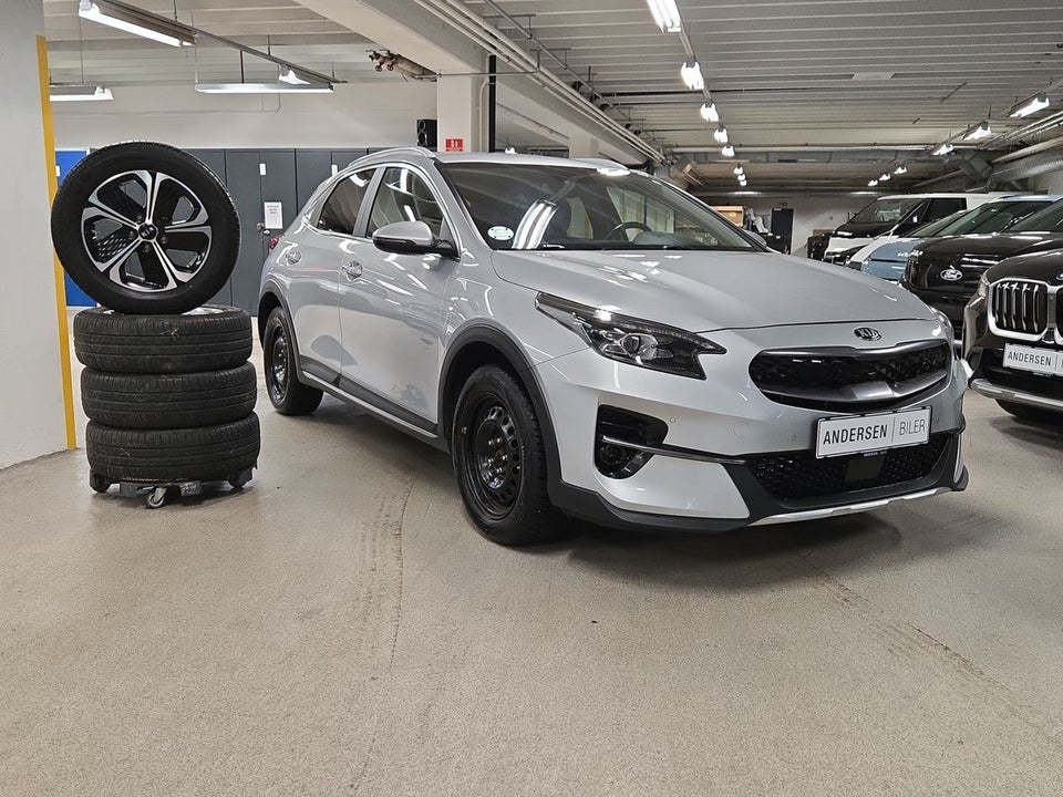 Kia XCeed 1,6 PHEV Upgrade Intro DCT 5d