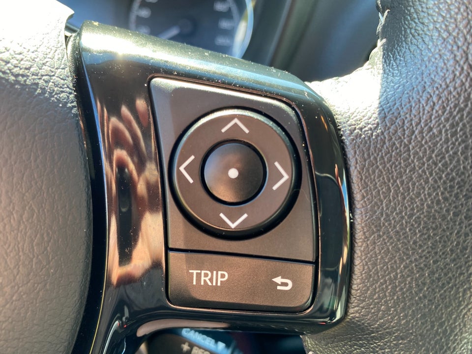 Toyota Yaris 1,5 Hybrid H3 Premium e-CVT 5d