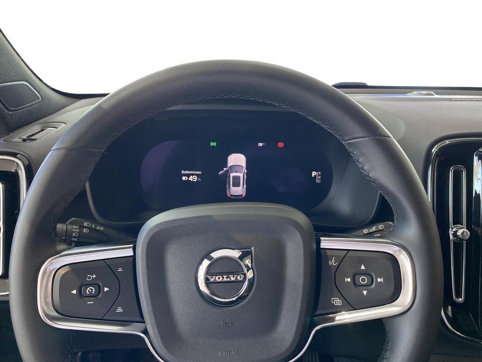 Volvo XC40 ReCharge Twin Ultimate 5d