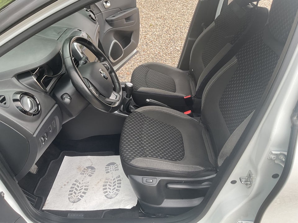 Renault Captur 0,9 TCe 90 Intens 5d