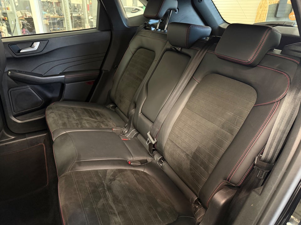 Ford Kuga 2,5 PHEV ST-Line X CVT 5d