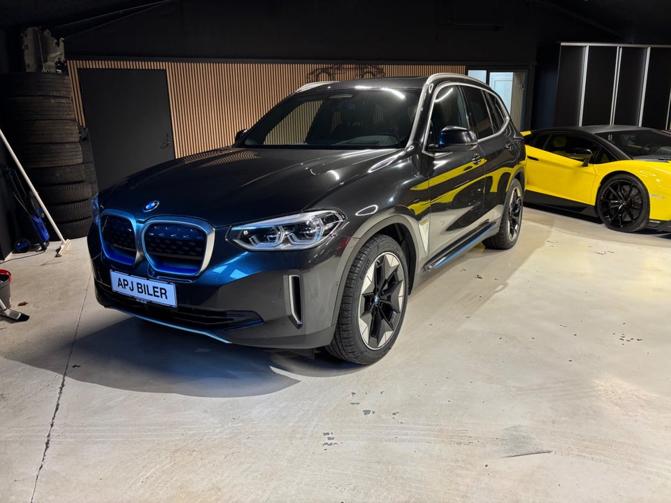 BMW iX3 Charged Impressive 5d