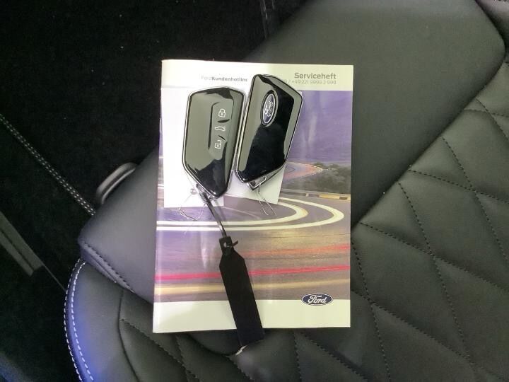 Ford Capri 77 Premium Extended Range 5d