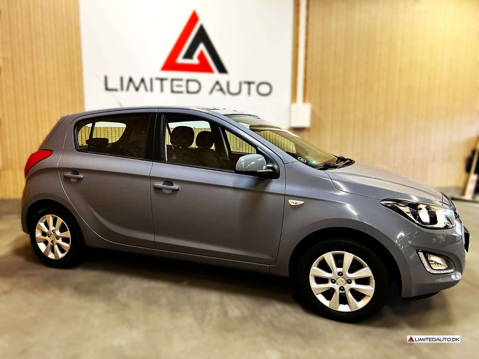 Hyundai i20 1,25 Classic XTR 5d