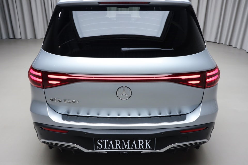 Mercedes EQB250+ AMG Premium 5d