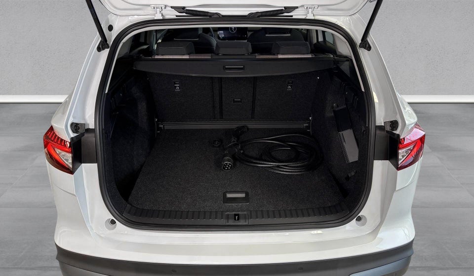 Skoda Enyaq 60 iV Selection Lodge 5d