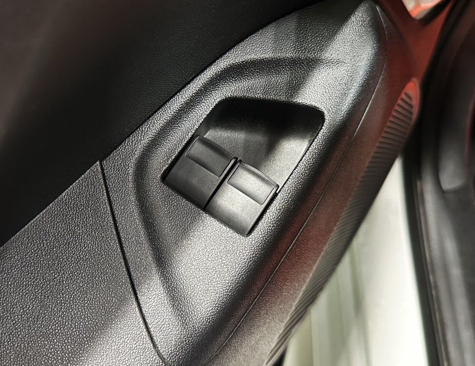 Citroën C1 1,2 PureTech Feel 5d