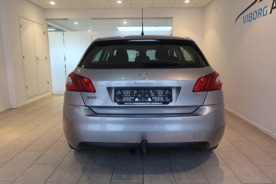 Peugeot 308 1,6 THP 125 Active 5d