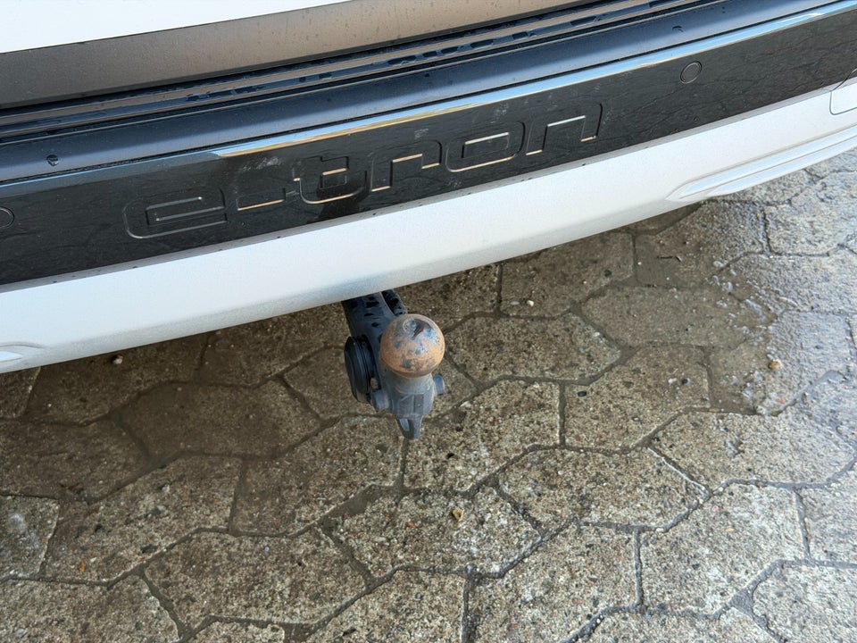 Audi Q4 e-tron 40 Advanced 5d