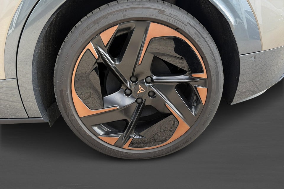 Cupra Tavascan 77 Adrenaline 5d