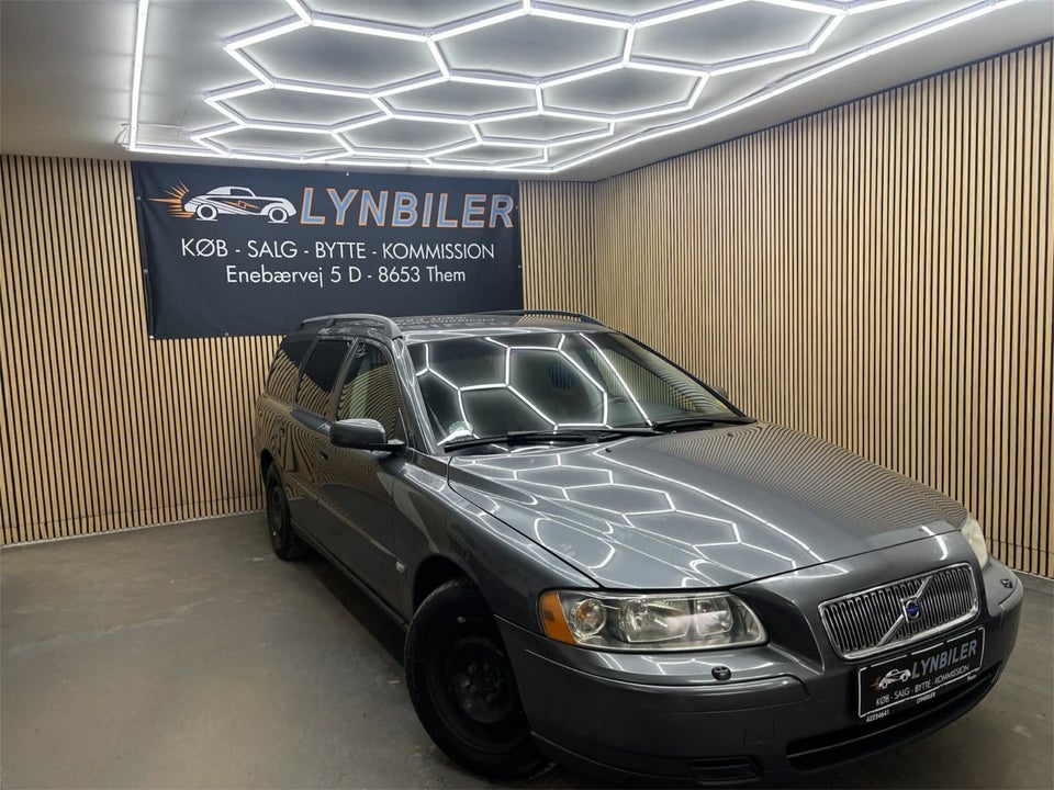 Volvo V70 2,4 140 5d