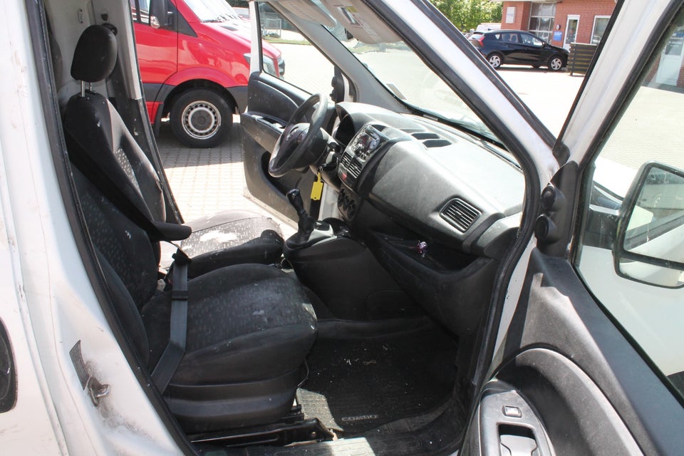 Opel Combo 1,3 CDTi 90 L2H1 eco 5d