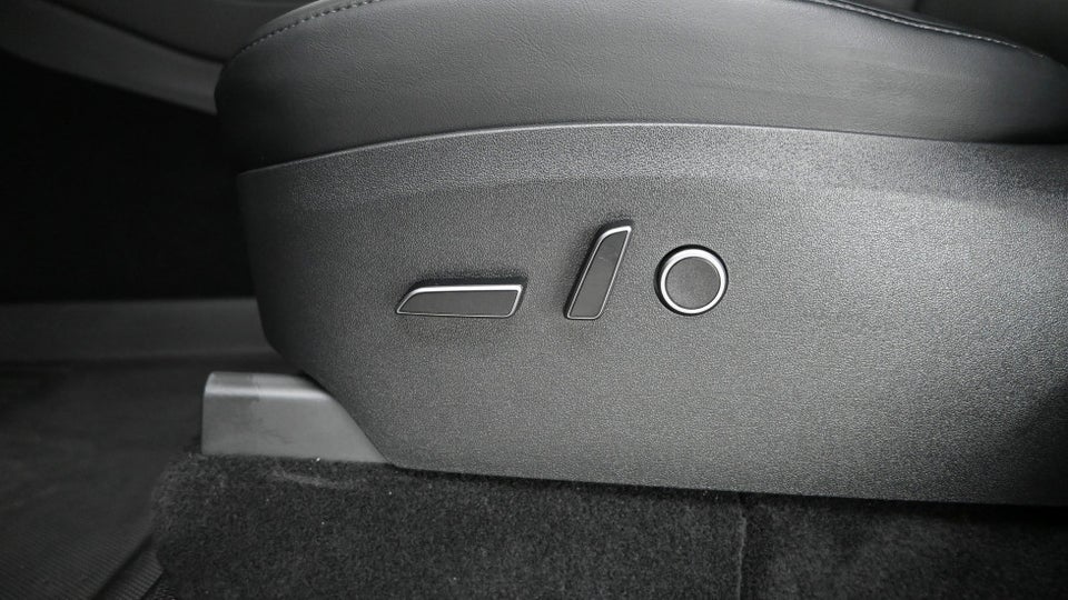 Tesla Model Y Performance AWD 5d