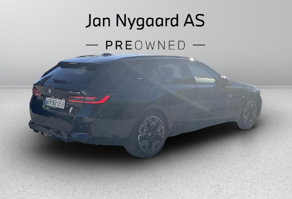 BMW i5 eDrive40 Touring Supercharged 5d