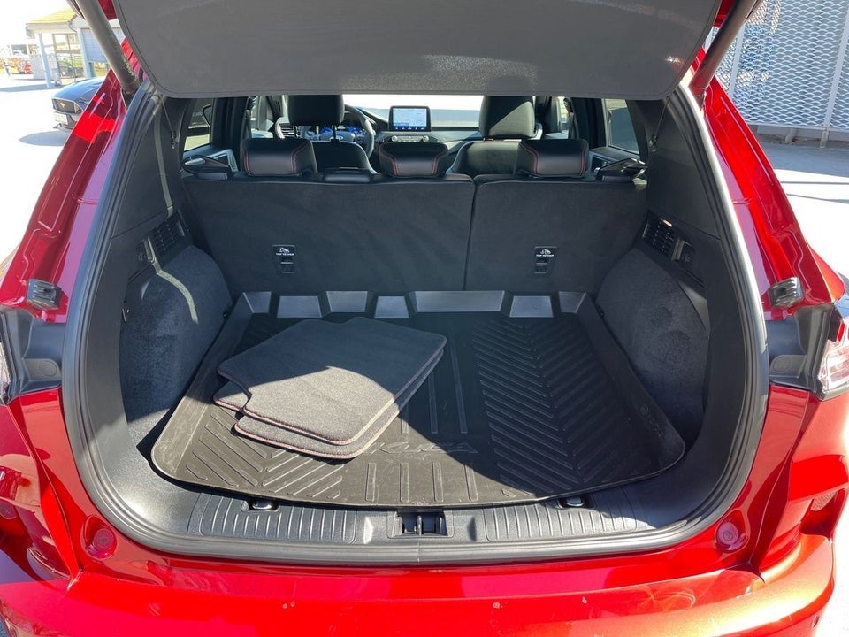 Ford Kuga 2,5 PHEV ST-Line X CVT 5d
