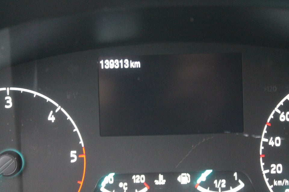 Ford Transit Custom 320L 2,0 TDCi 185 Sport aut.