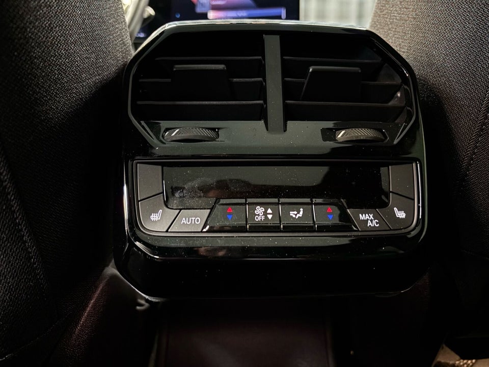 BMW iX xDrive40 5d