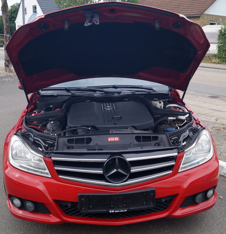 Mercedes C200 2,2 CDi aut. BE 4d