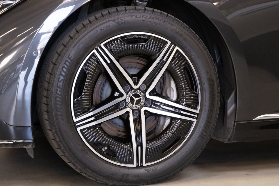 Mercedes EQE300 AMG Line 4d