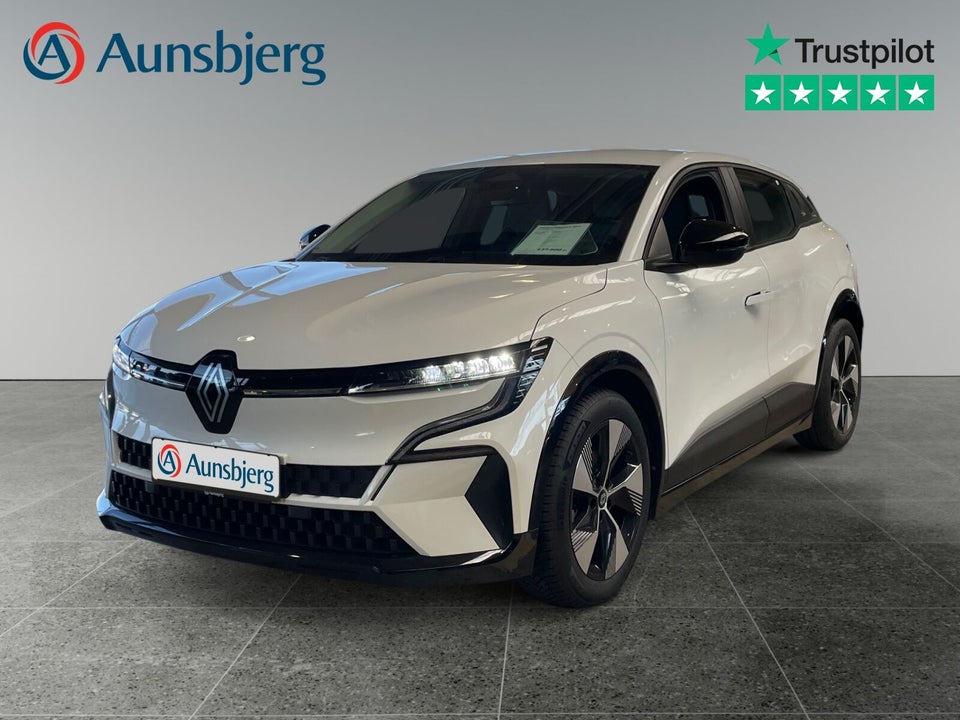 Renault Megane E-Tech 40 Equilibre 5d