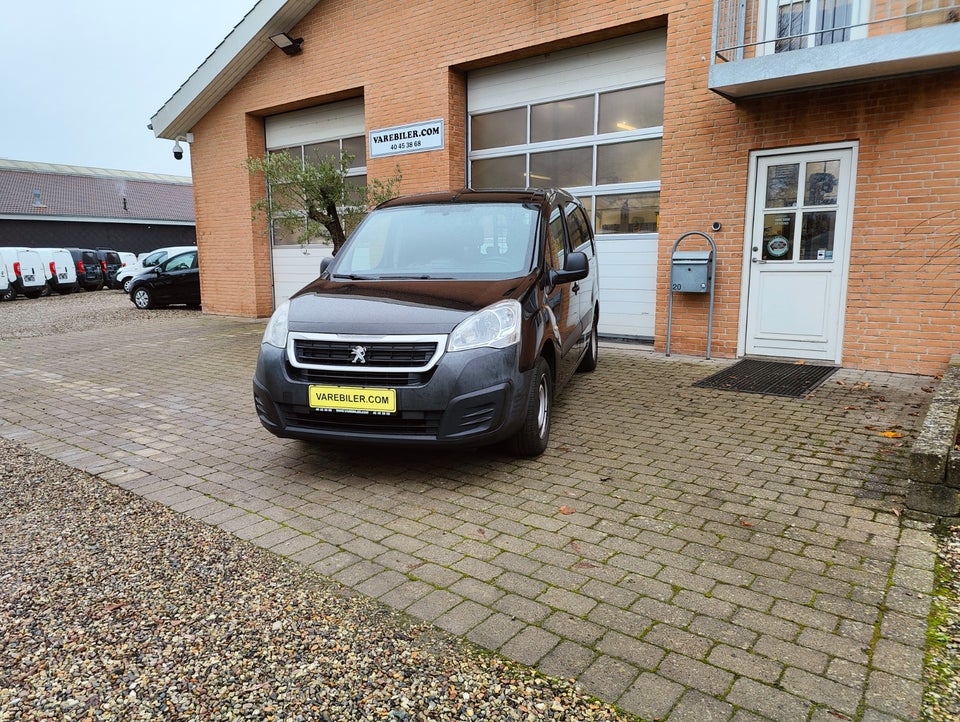 Peugeot Partner 1,6 BlueHDi 100 L2 Flex Van 5d