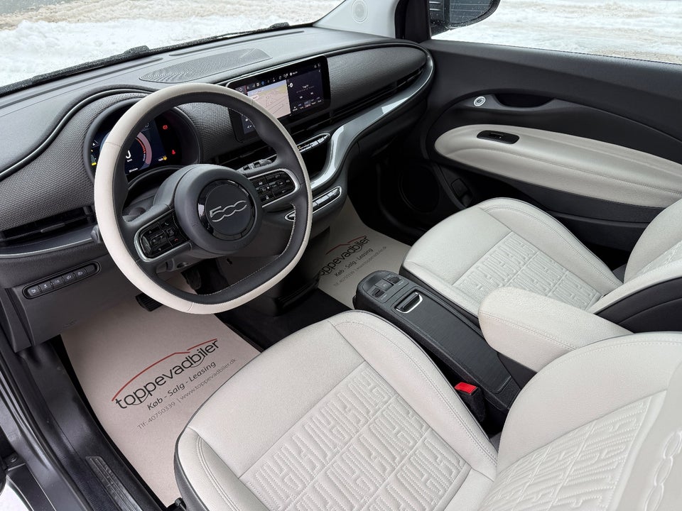 Fiat 500e 42 la Prima 3d