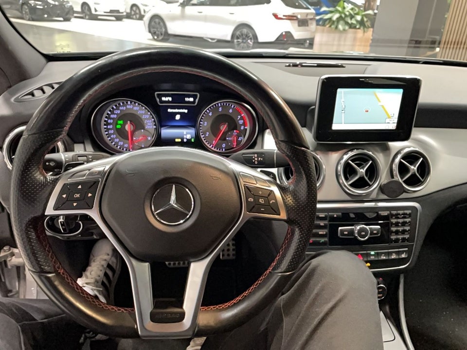 Mercedes GLA250 2,0 aut. 4Matic 5d