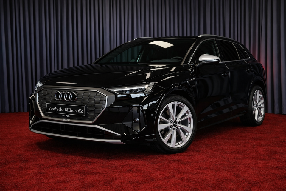 Audi Q4 e-tron 45 Progress 5d