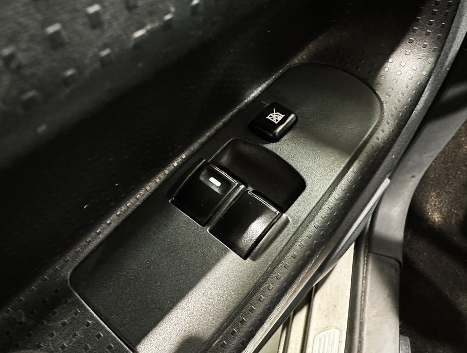 Mitsubishi Colt 1,1 Inform Coolpack 3d