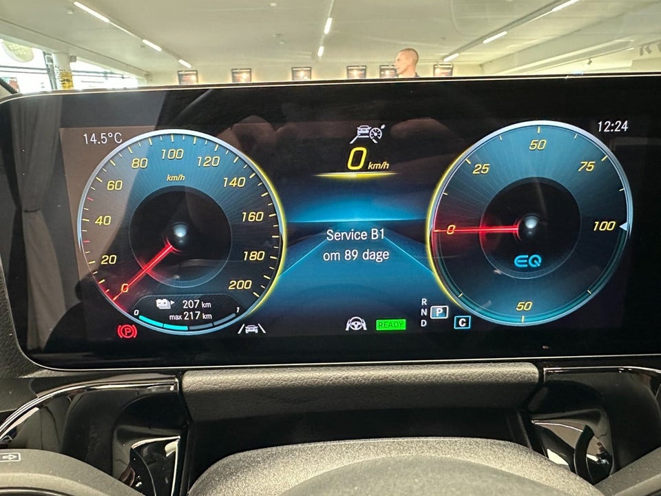 Mercedes EQA350 AMG Line 4Matic 5d