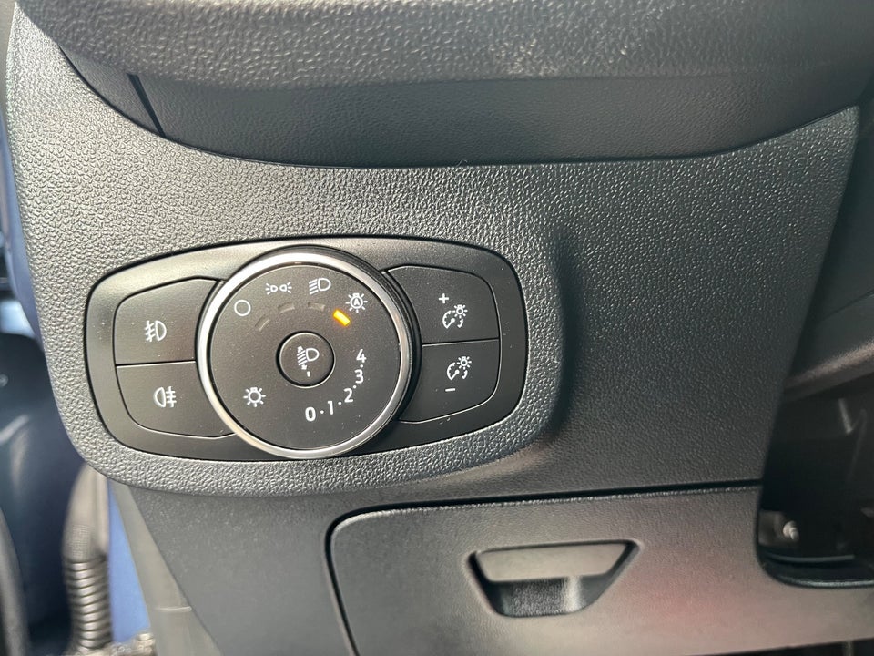 Ford Fiesta 1,0 EcoBoost mHEV Active 5d