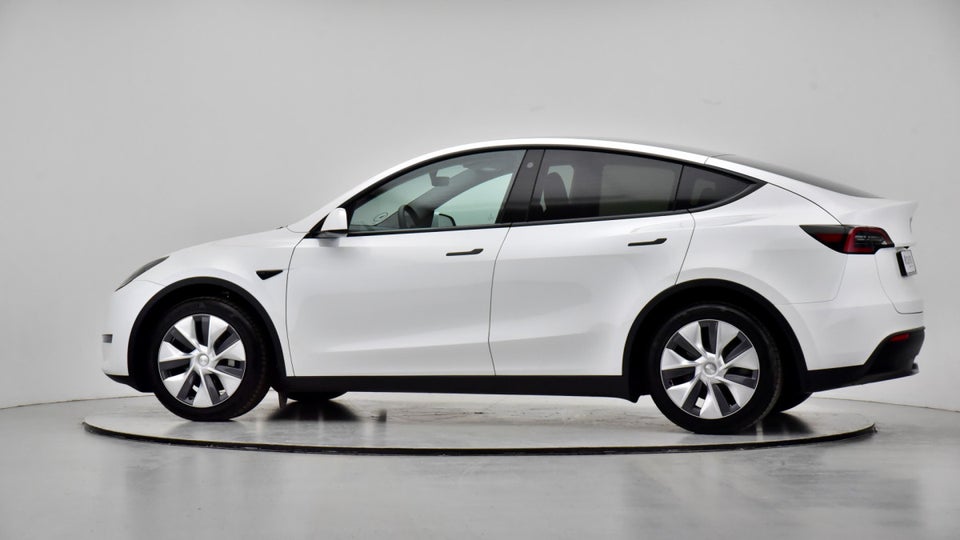 Tesla Model Y Long Range AWD 5d