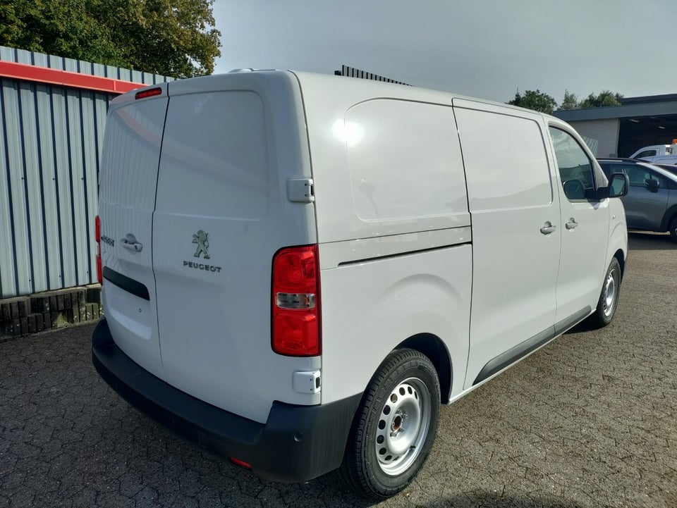 Peugeot e-Expert 75 L2 Plus Van